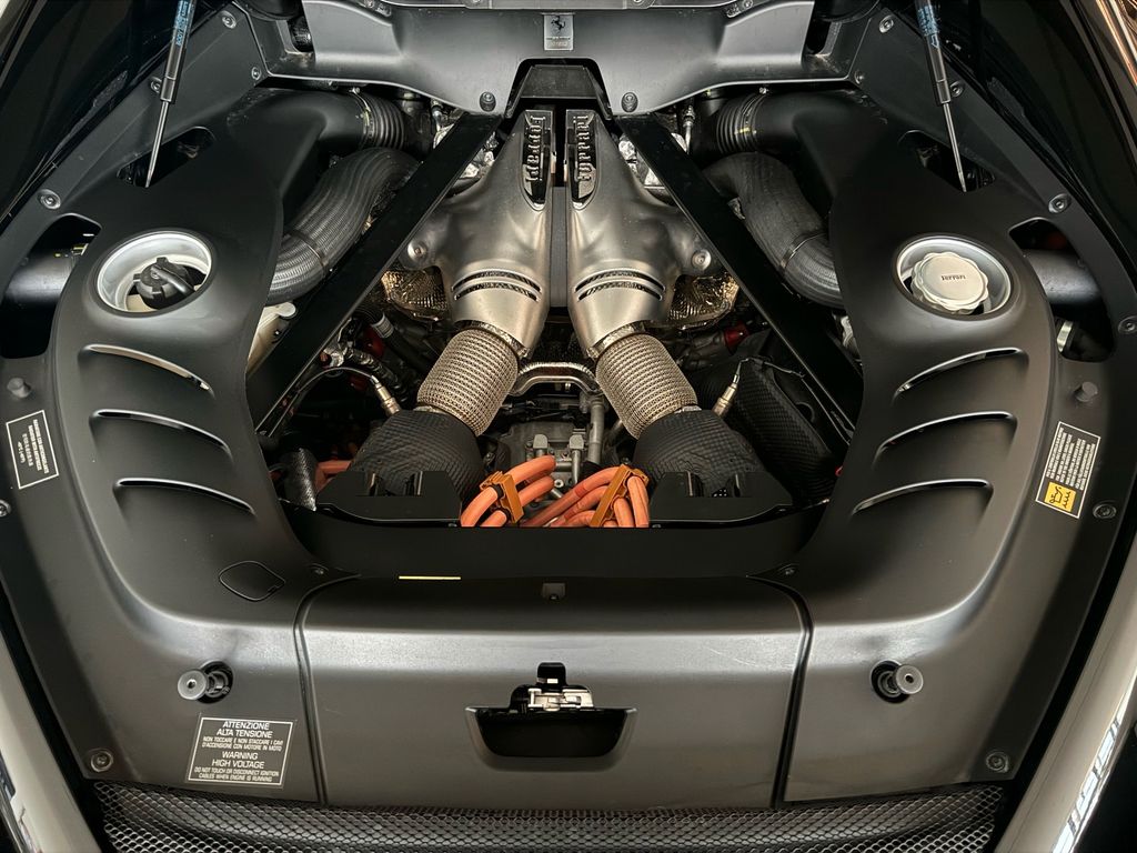 Ferrari 296 GTB 2023