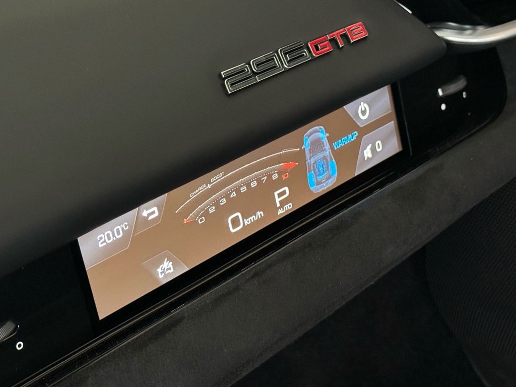 Ferrari 296 GTB 2023