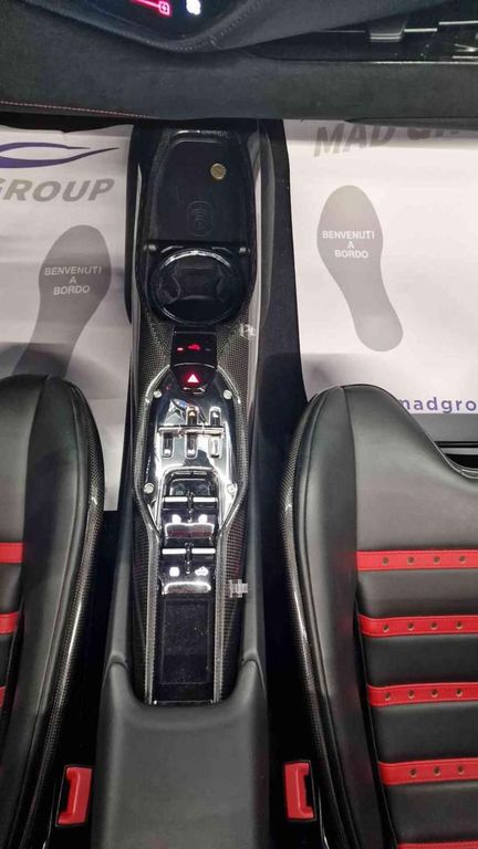 Ferrari 296 GTS 2023