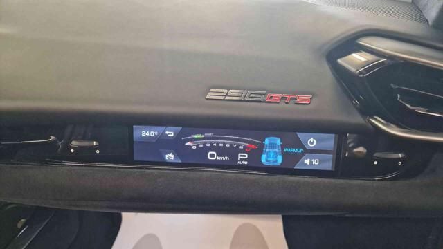 Ferrari 296 GTS 2023