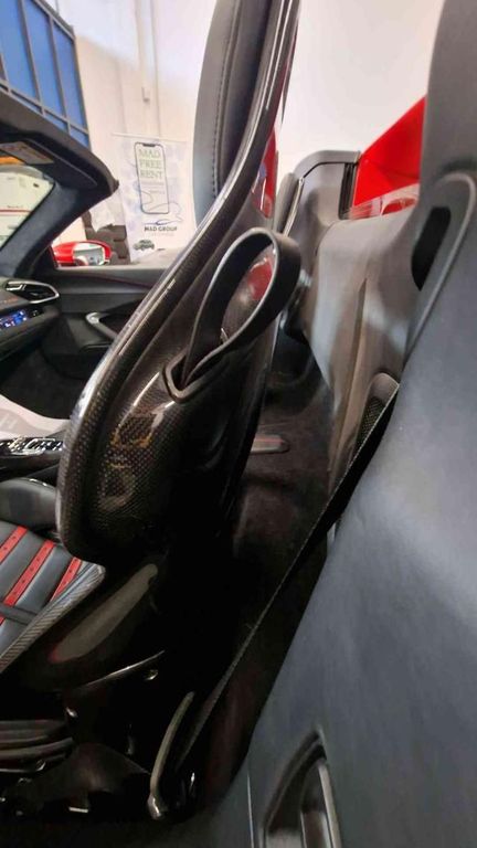 Ferrari 296 GTS 2023