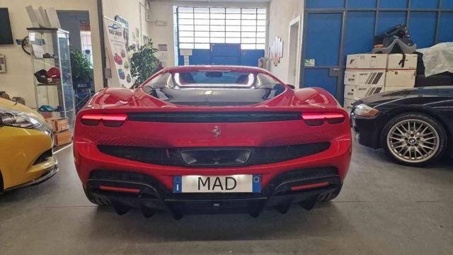 Ferrari 296 GTS 2023