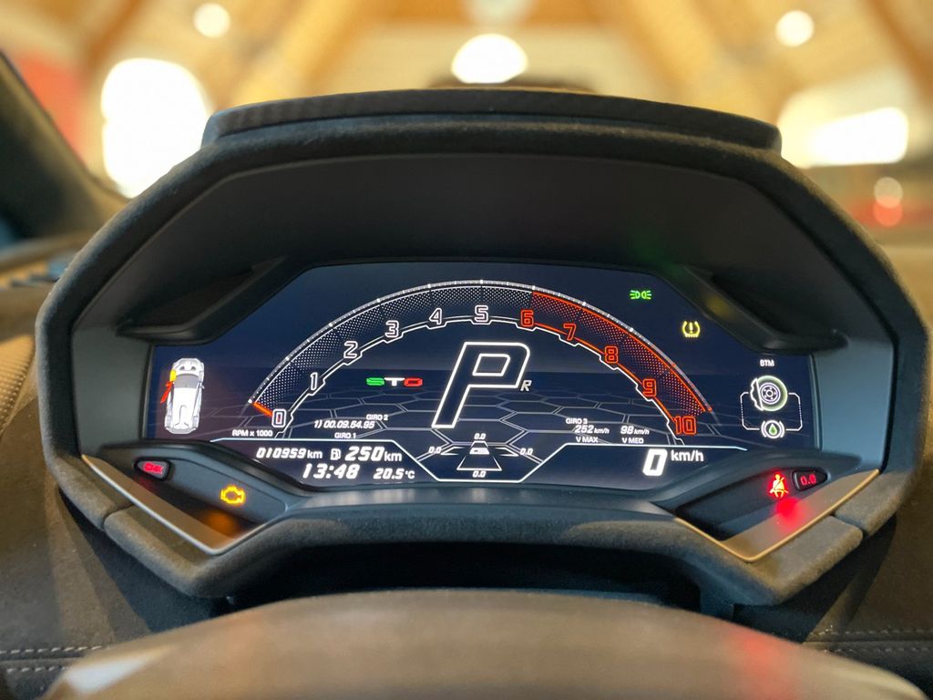 Lamborghini Huracán 2022