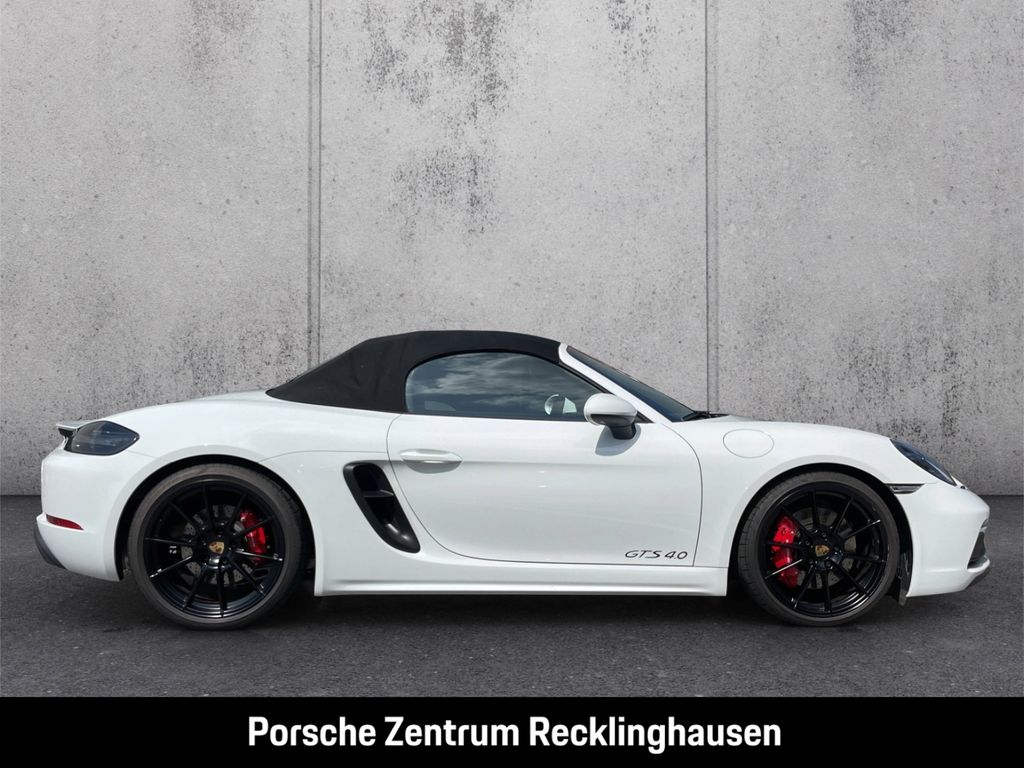 Porsche Boxster 2024