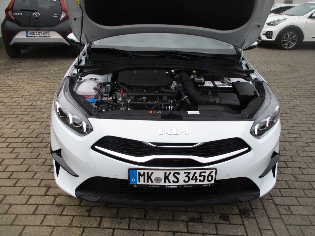 Kia cee'd / Ceed 2025