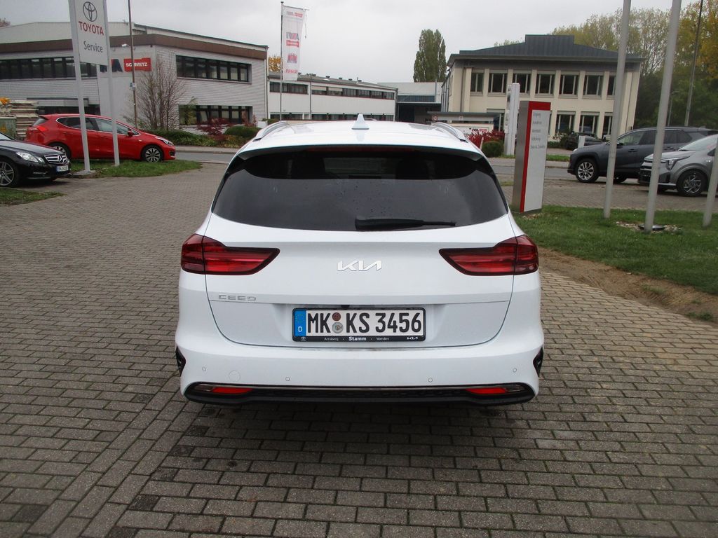 Kia cee'd / Ceed 2025