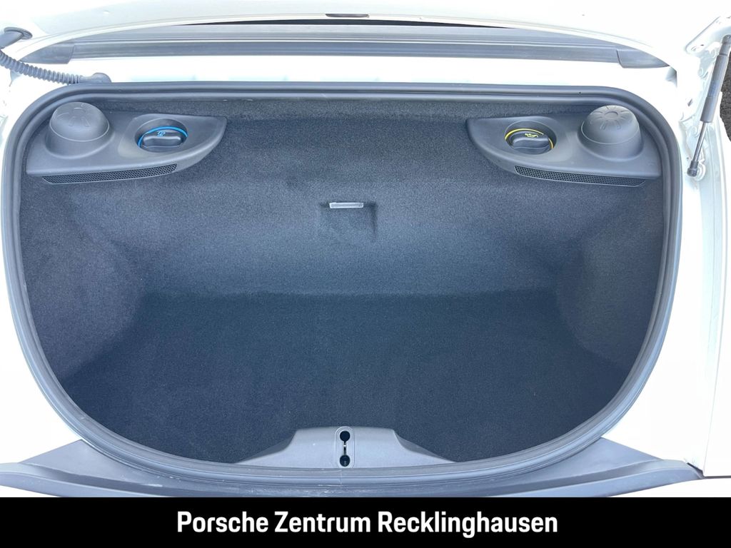 Porsche Boxster 2024