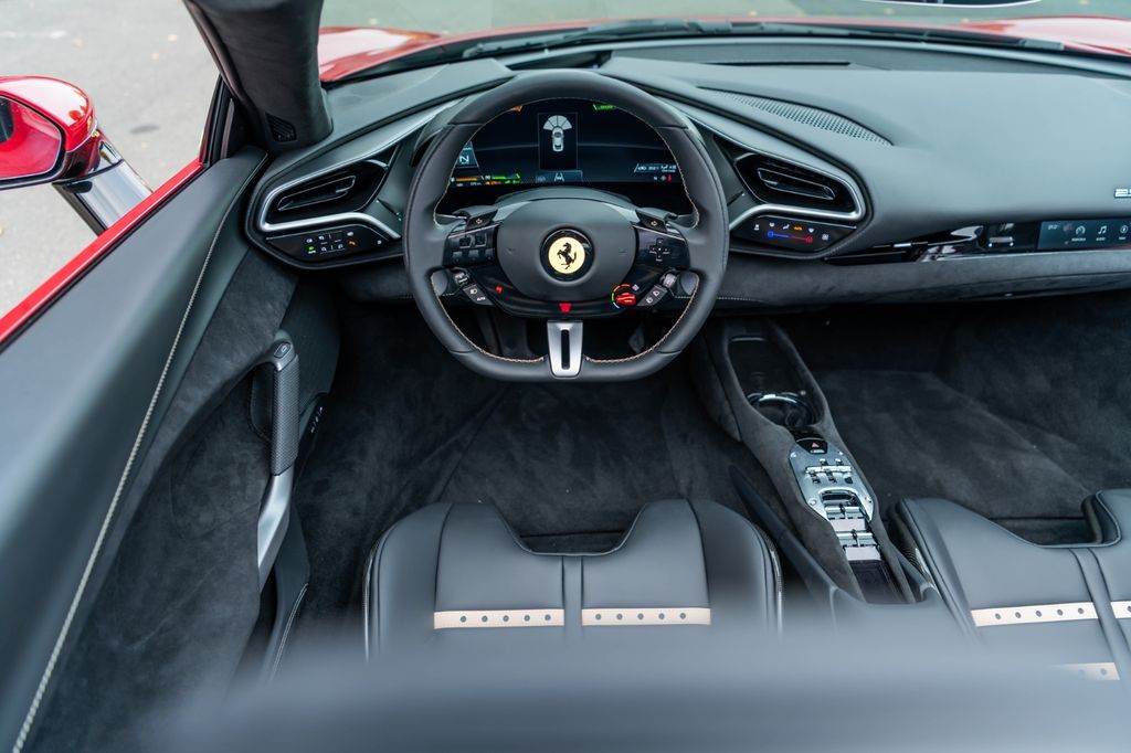 Ferrari 296 GTS 2025