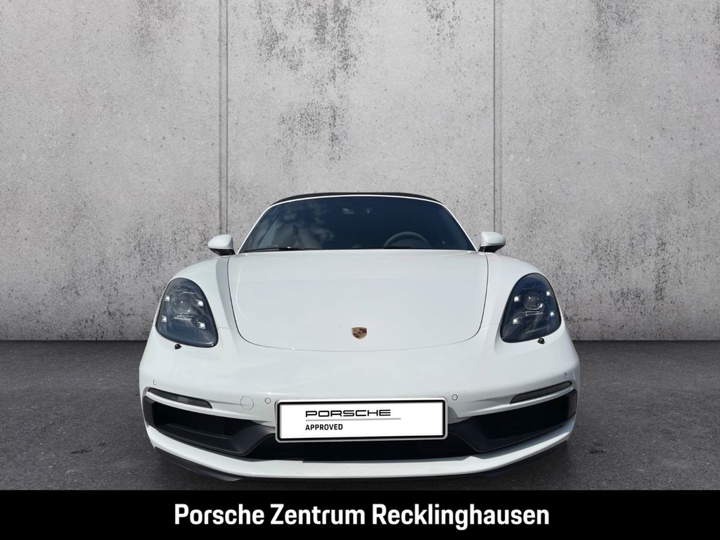 Porsche Boxster 2024