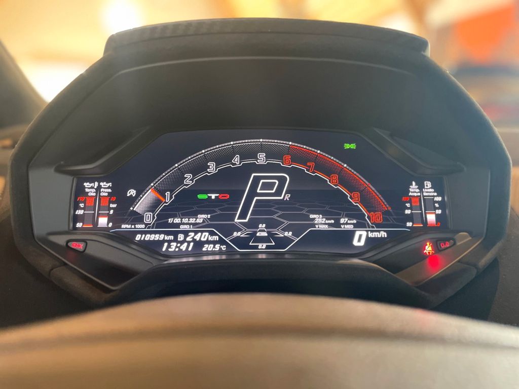 Lamborghini Huracán 2022