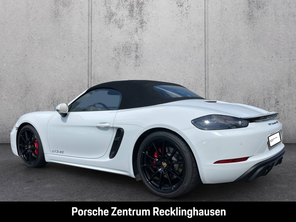 Porsche Boxster 2024