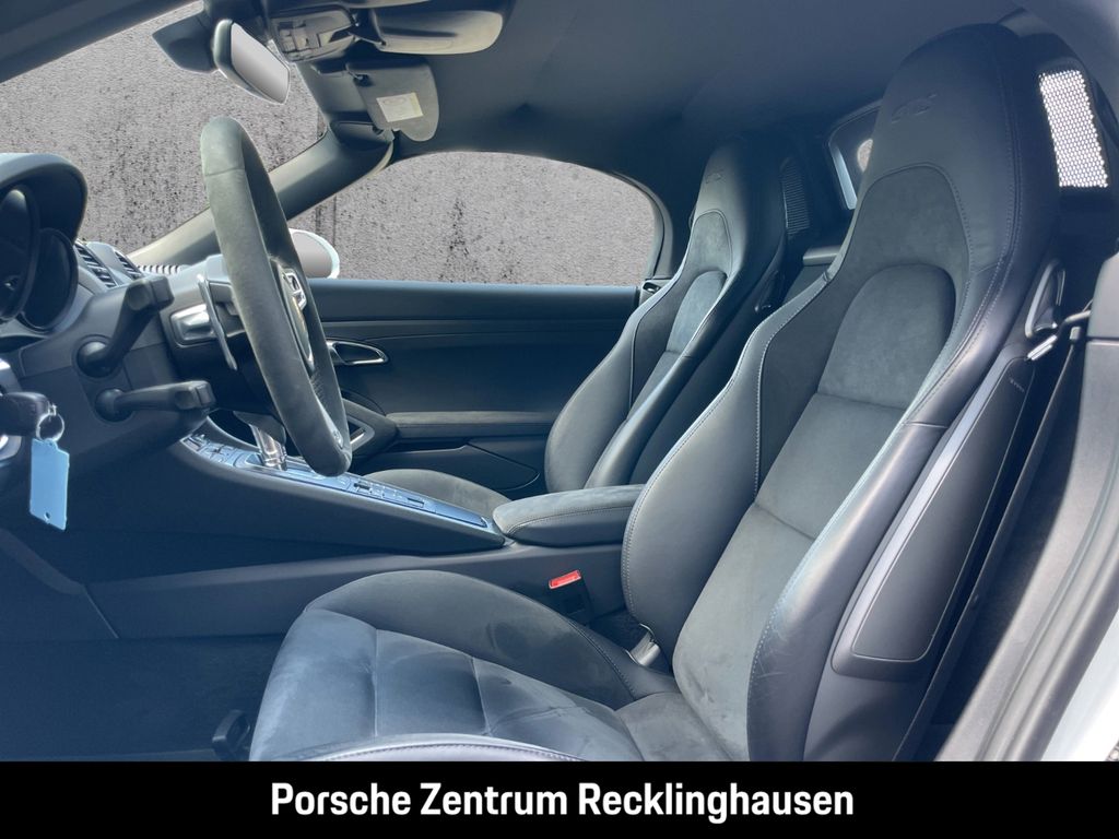 Porsche Boxster 2024