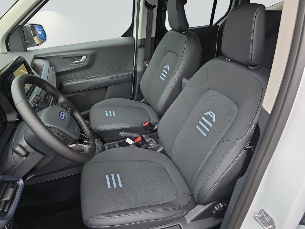 Ford Tourneo Courier 2025