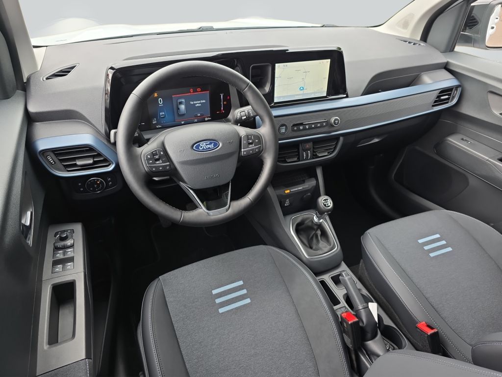 Ford Tourneo Courier 2025