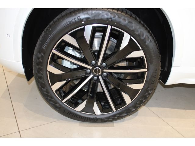Volvo XC90 2025