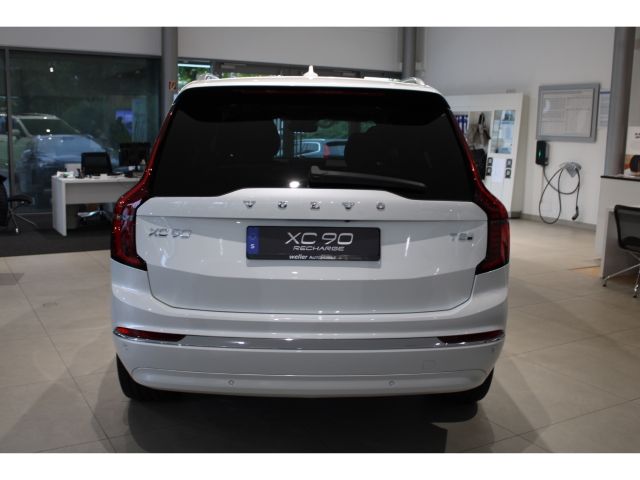 Volvo XC90 2025