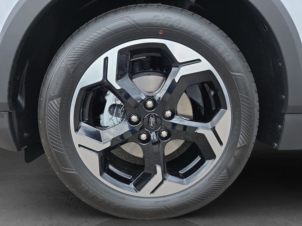 Ford Tourneo Courier 2025