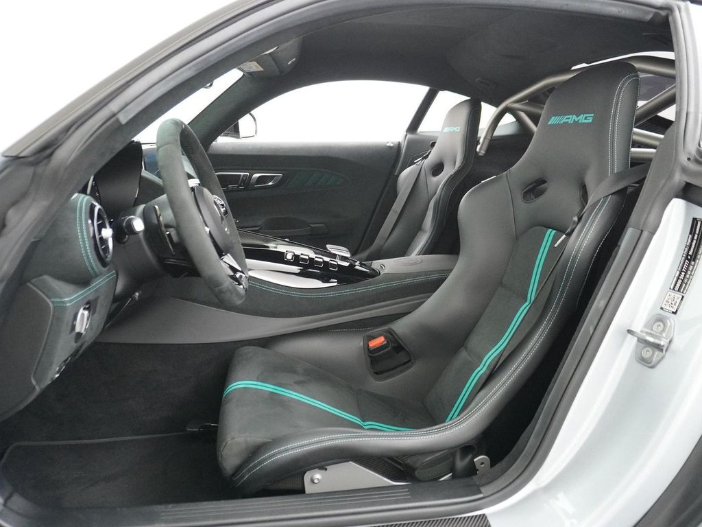 Mercedes-Benz AMG GT 2022