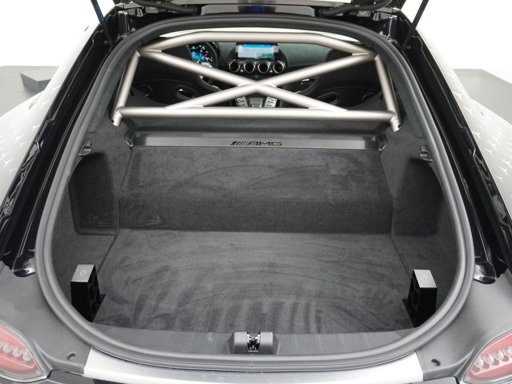 Mercedes-Benz AMG GT 2022