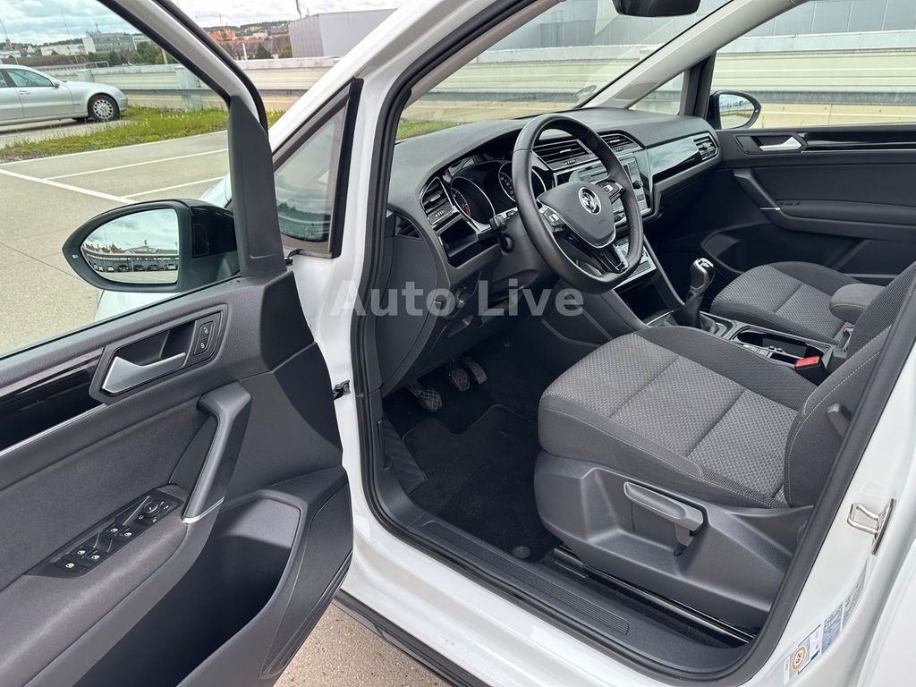 Volkswagen Touran 2021