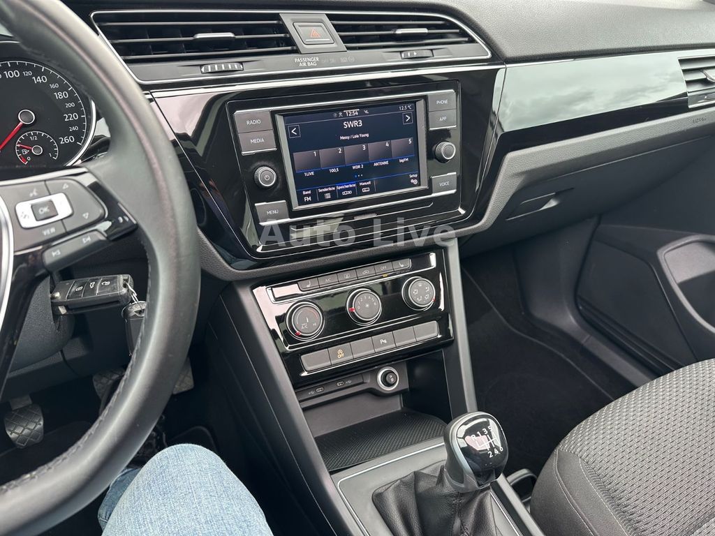 Volkswagen Touran 2021