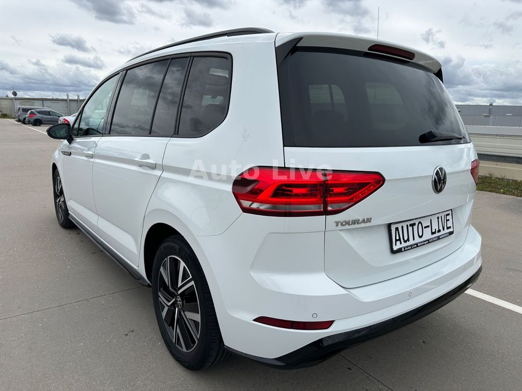 Volkswagen Touran 2021