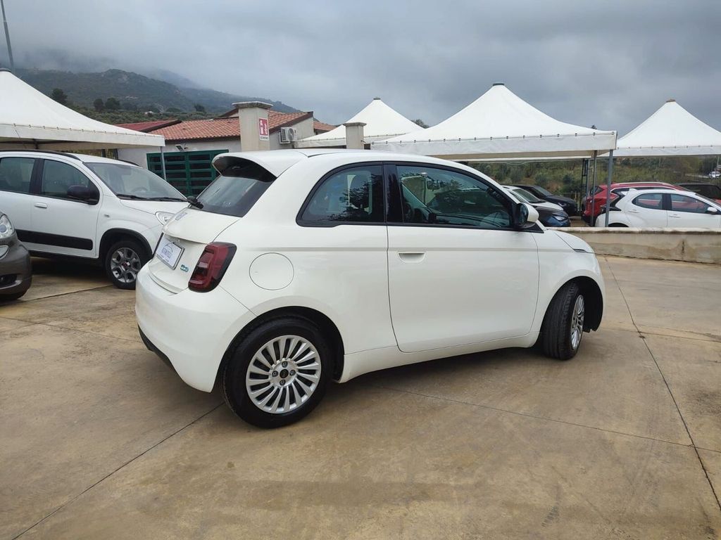 Fiat 500 2021