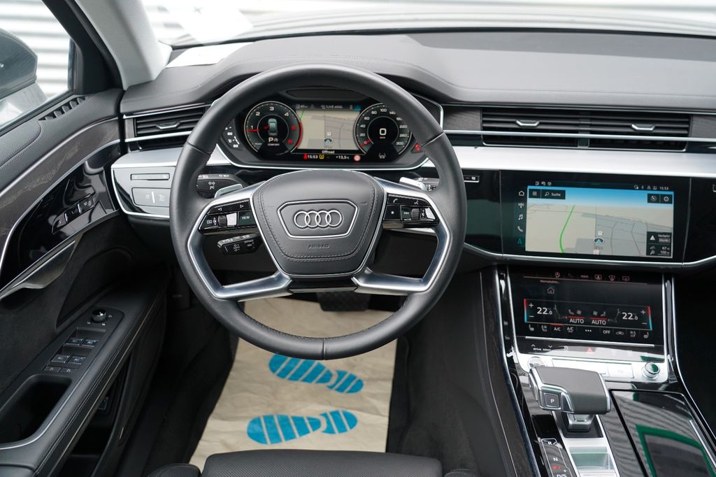 Audi A8 2022