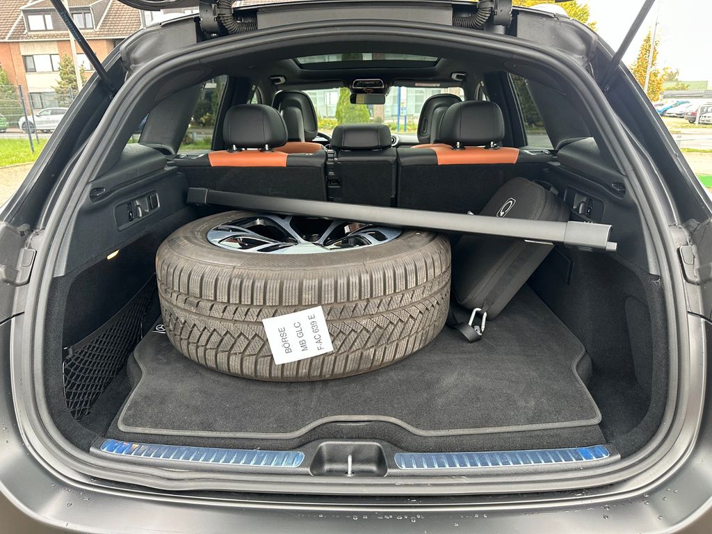 Mercedes-Benz GLC 300 2024