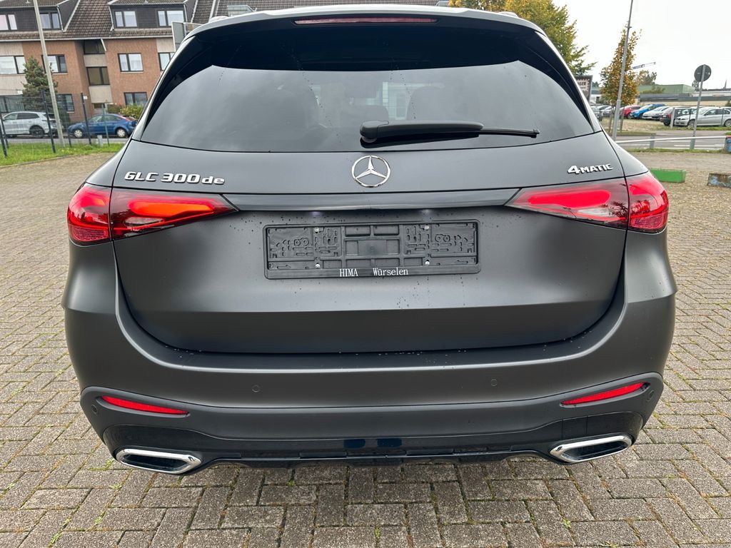 Mercedes-Benz GLC 300 2024