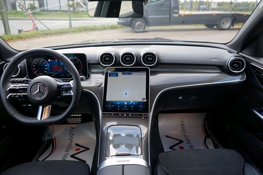 Mercedes-Benz C 300 2025