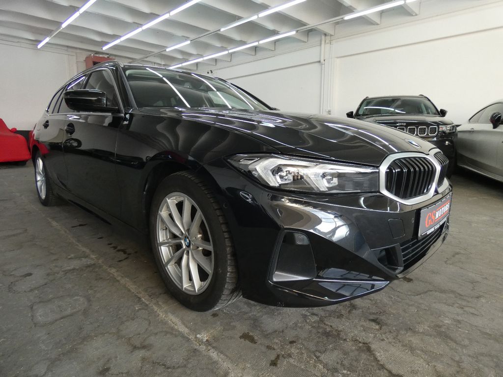 BMW 318 2023