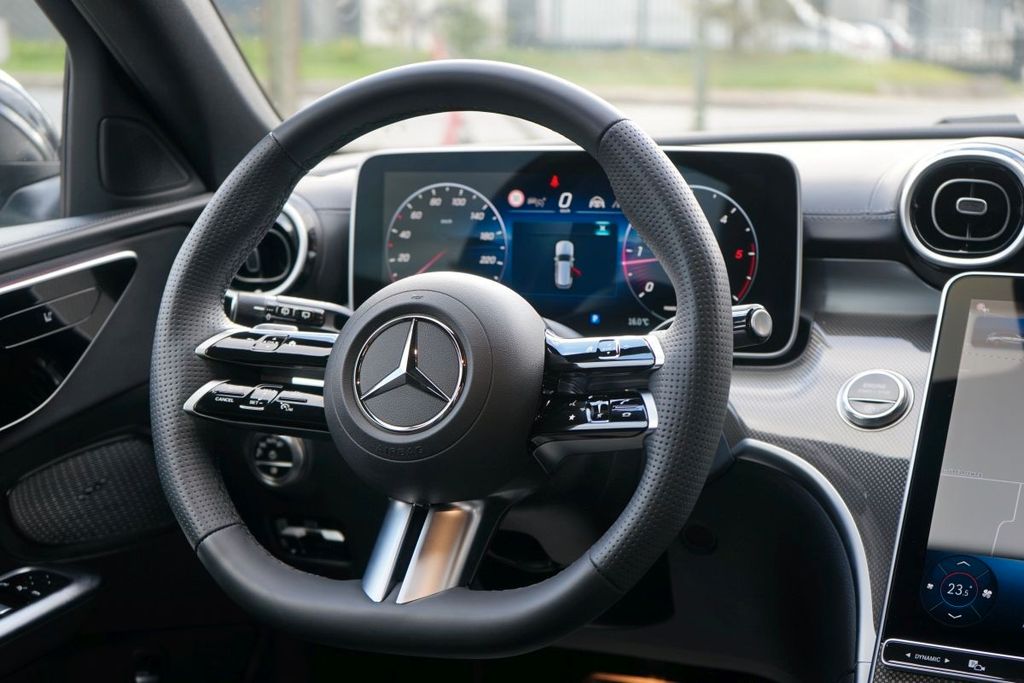 Mercedes-Benz C 300 2025