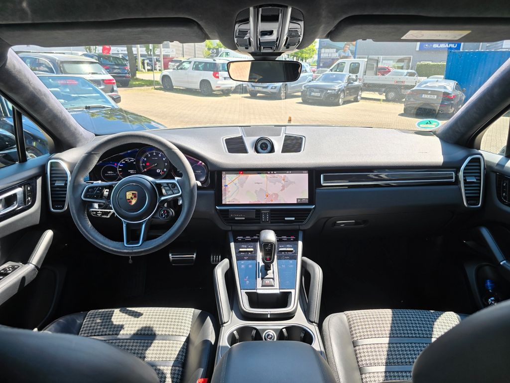 Porsche Cayenne 2020