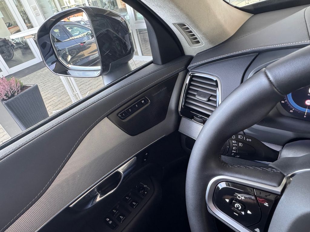 Volvo XC90 2024