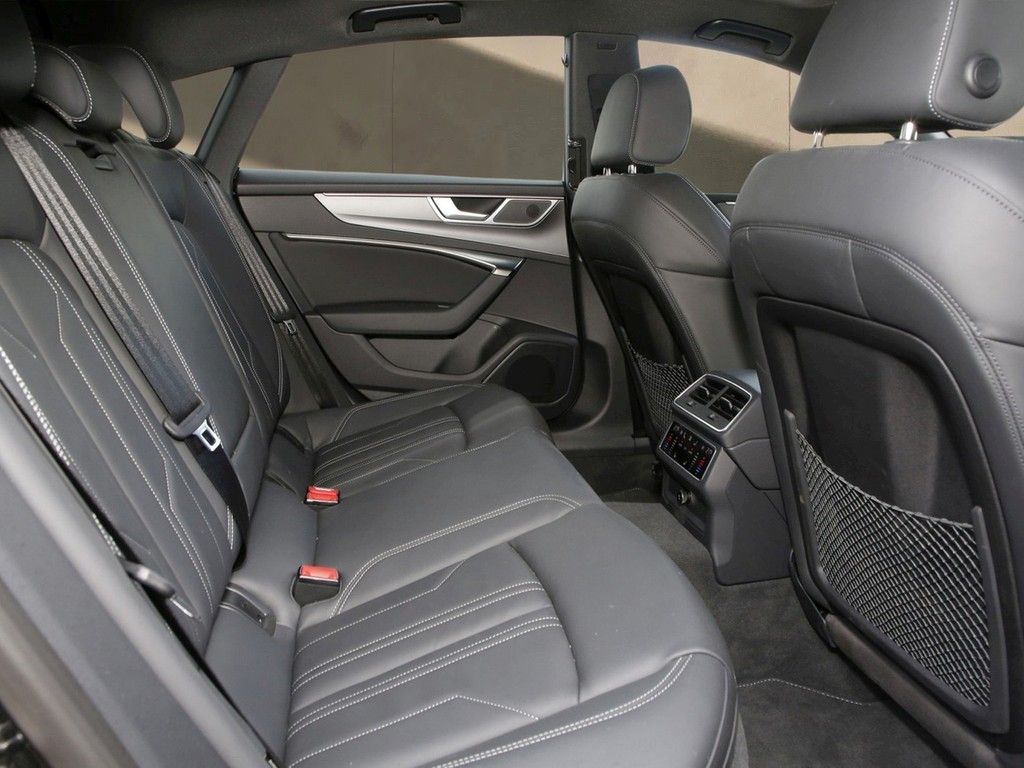 Audi A7 2025