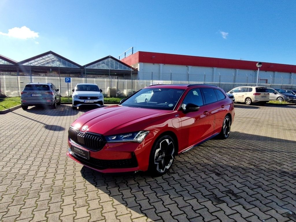 Skoda Superb 2025