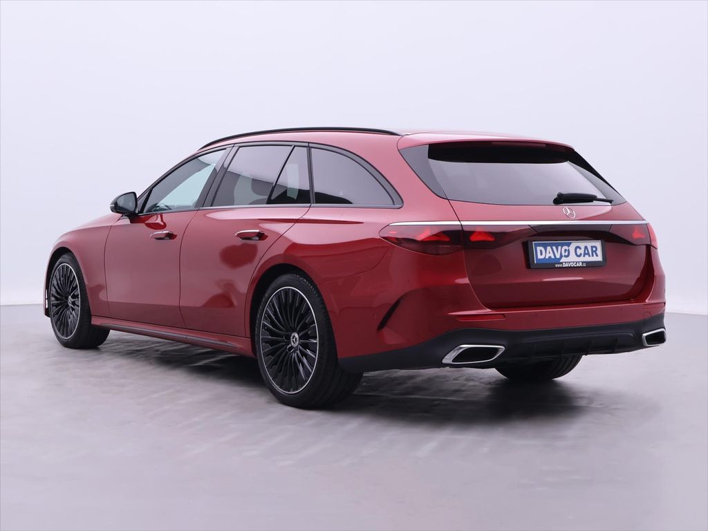 Mercedes-Benz E 220 2025