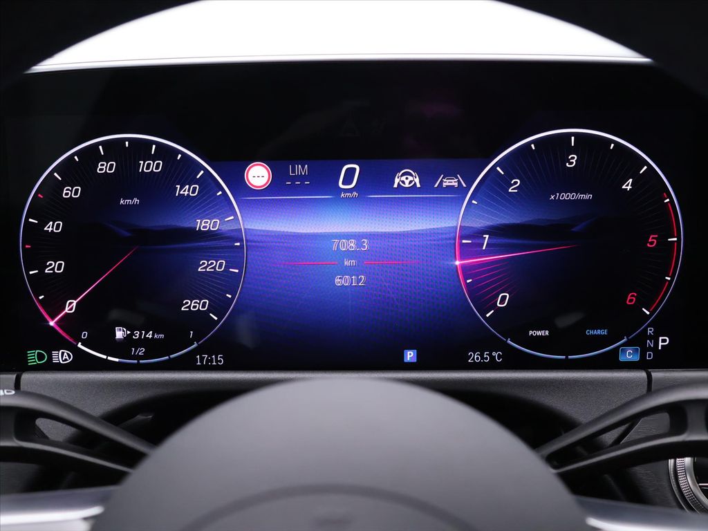 Mercedes-Benz E 220 2025