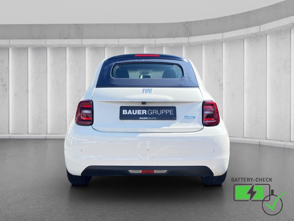 Fiat 500e 2023