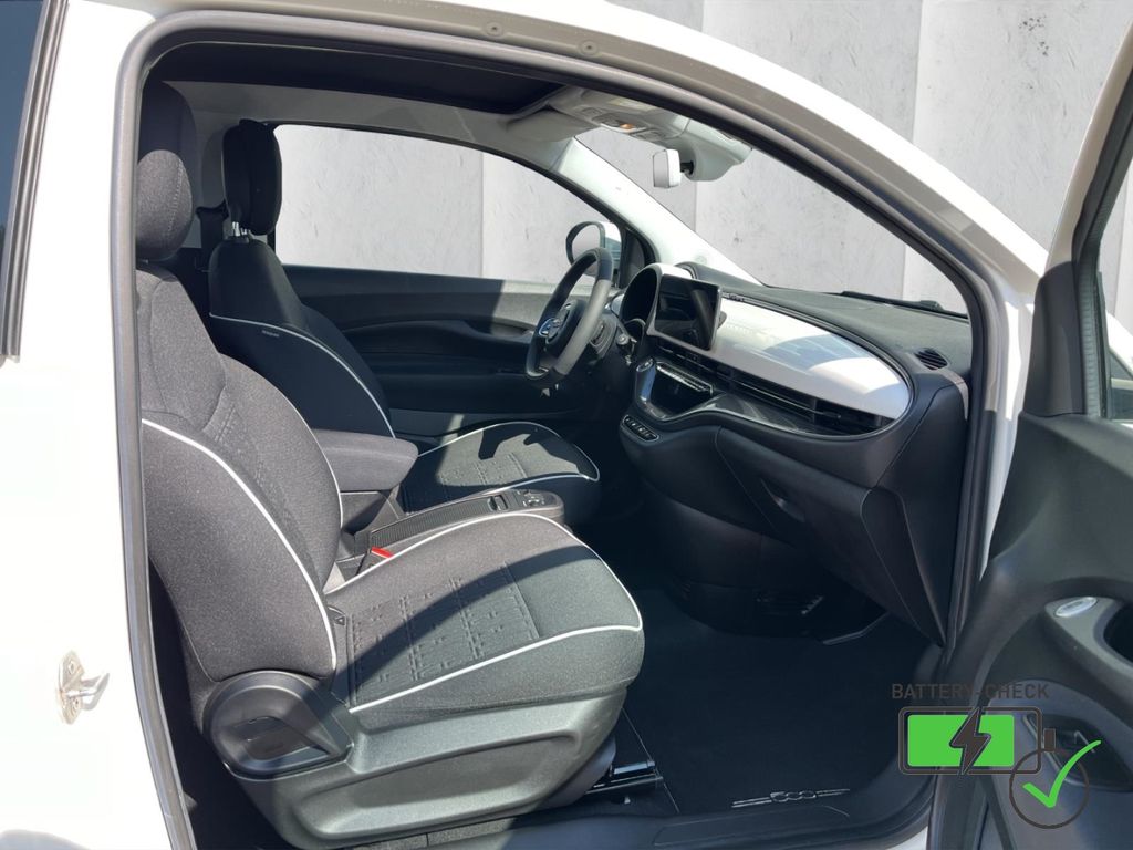 Fiat 500e 2023