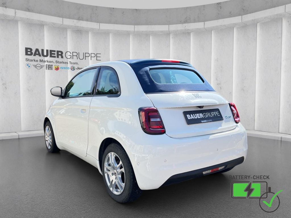 Fiat 500e 2023
