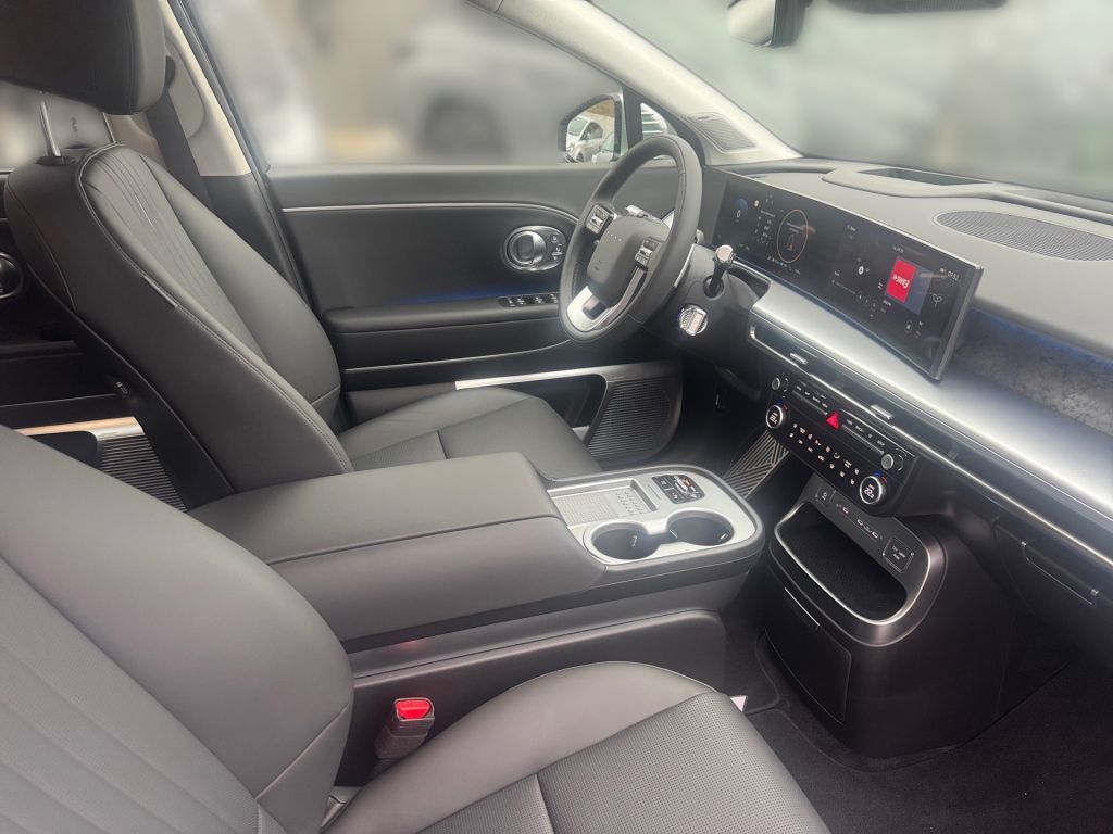 Hyundai IONIQ 9 2025