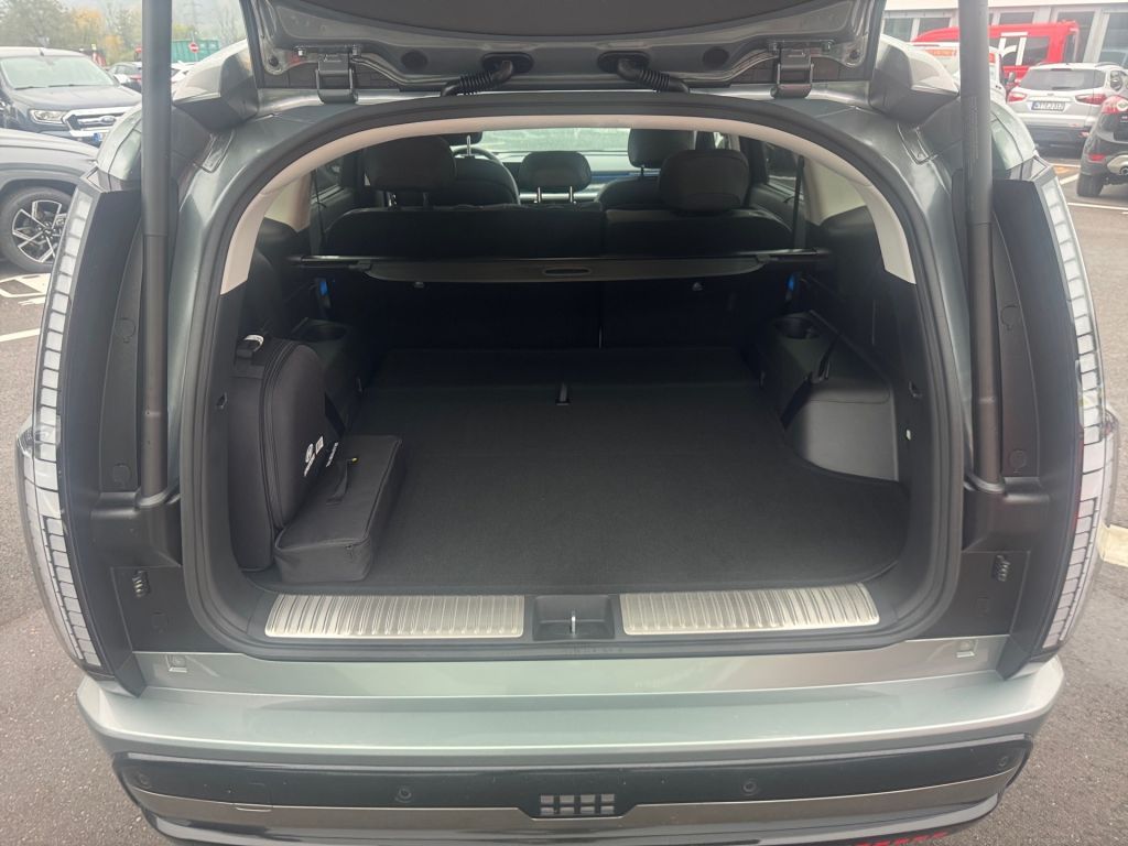 Hyundai IONIQ 9 2025