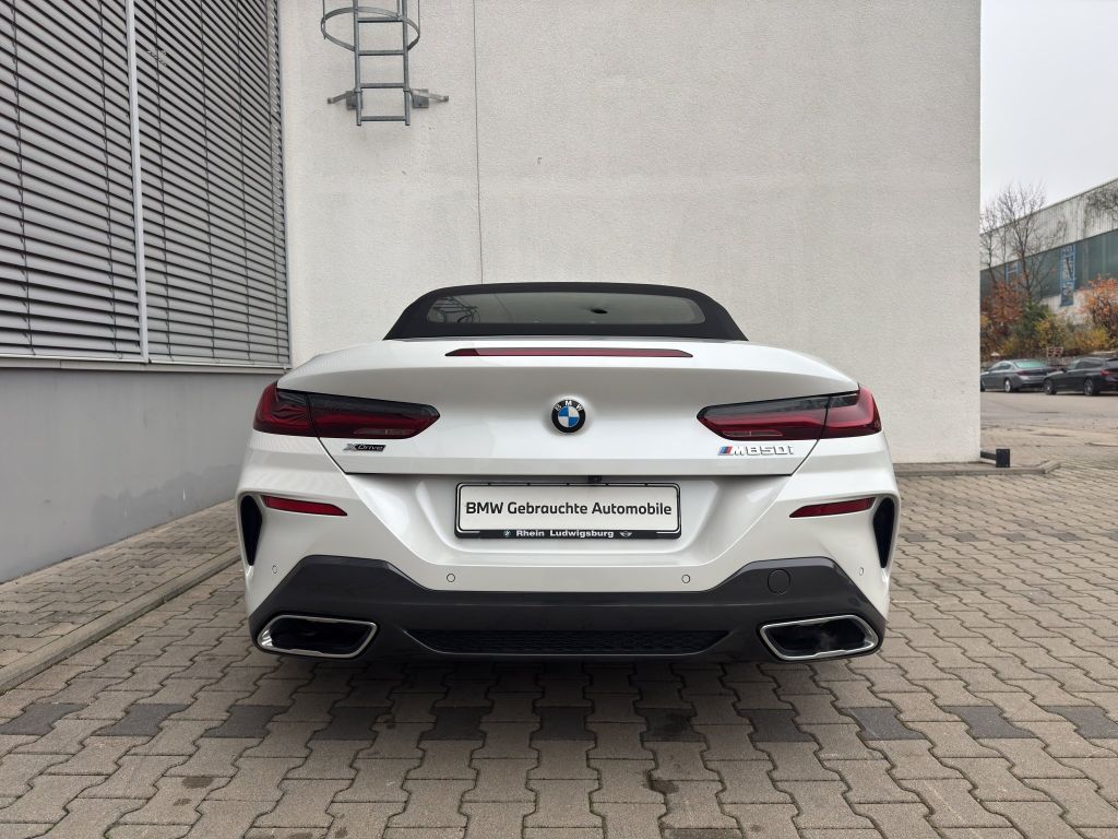 BMW M850 2022