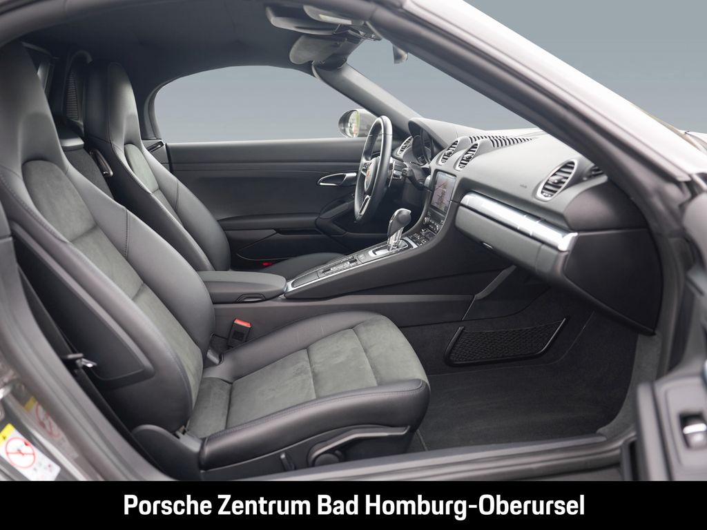 Porsche Boxster 2024