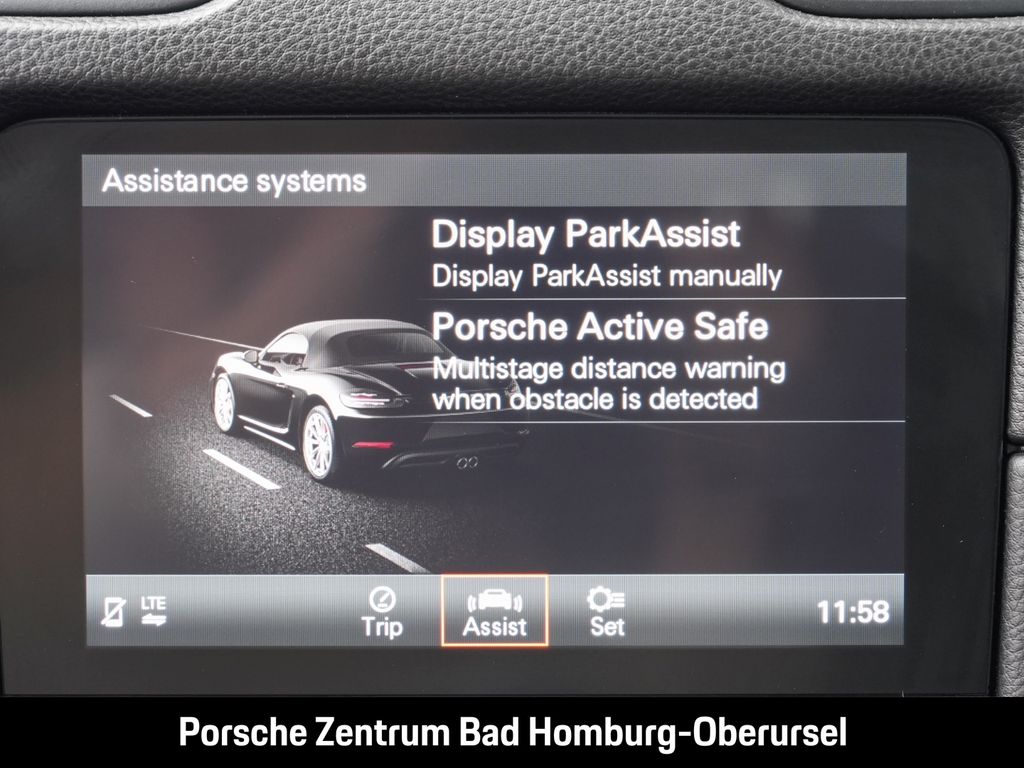 Porsche Boxster 2024