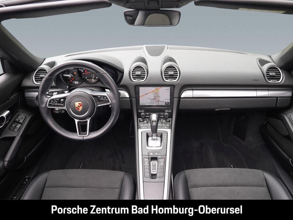 Porsche Boxster 2024