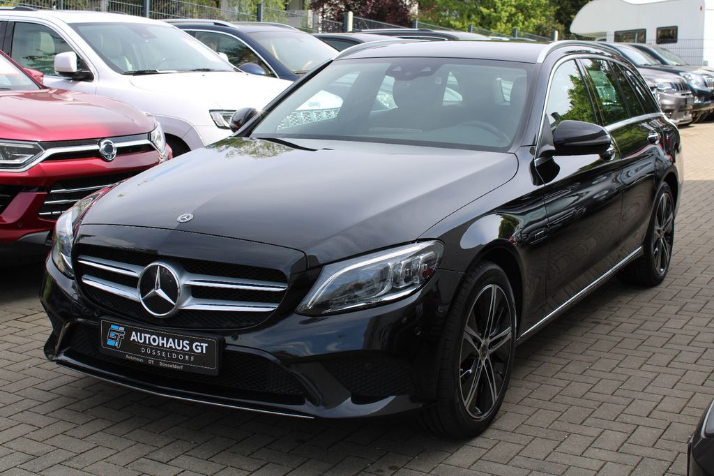 Mercedes-Benz C 300 2021