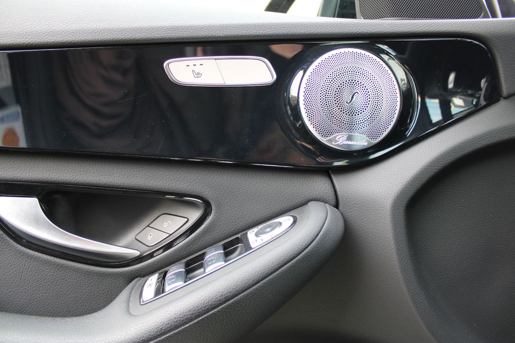 Mercedes-Benz C 300 2021